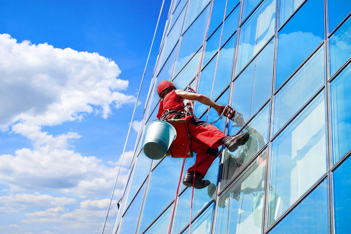 window glass cleaning services